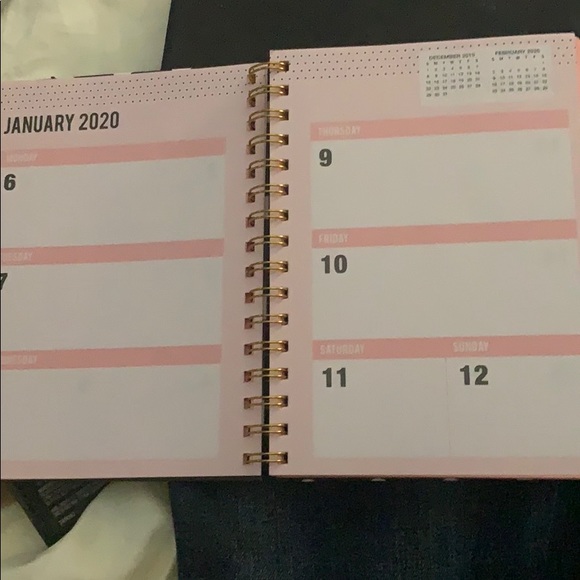 2020 Weekly Planner - Picture 3 of 6